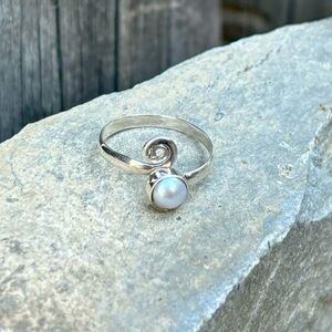 Pearl Ring